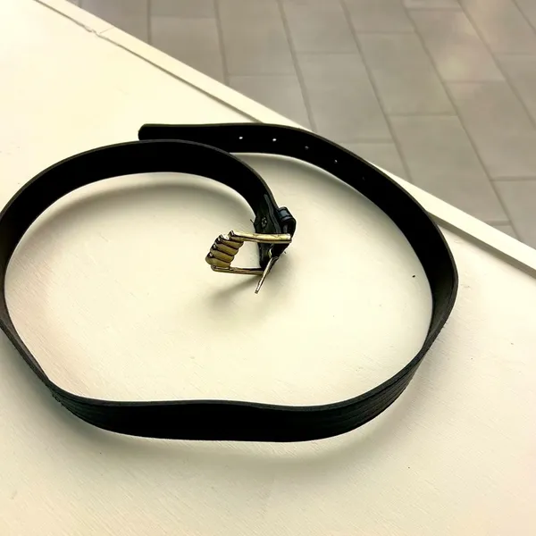 Belt Shiny Classic Black/Dark Blue Leather Belt with Metal Buckle - Image 2