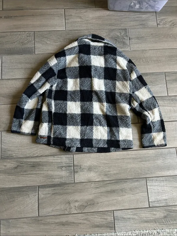 Billabong Black & White Plaid Sherpa Jacket - Image 4
