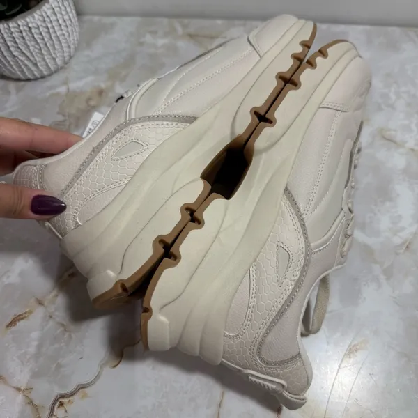 NWT Zara Women's Running‎ Sneakers Size 9 Zara 40 Minimalist Chunky Dad Sneakers - Image 9