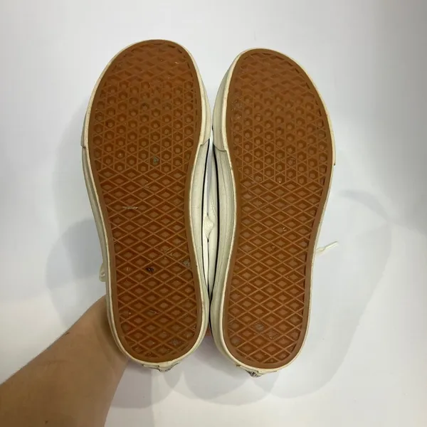 Vans white leather sneakers skateboarding punk unisex sizing‎ women's 10 men 8.5 - Image 6