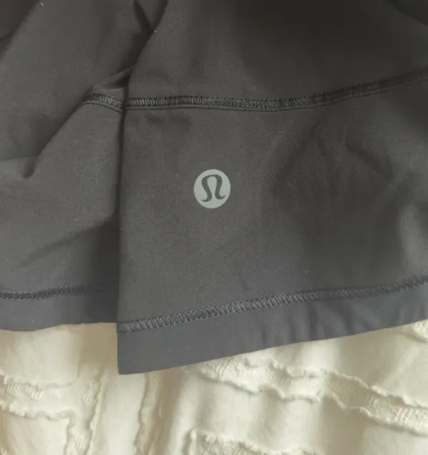 Lululemon Tennis Black Skirt Pace Rival - Image 4
