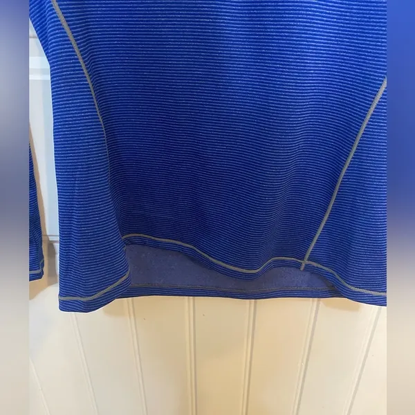 Under Armour Chicago Cubs Blue fitted half-zip long sleeve - Image 5
