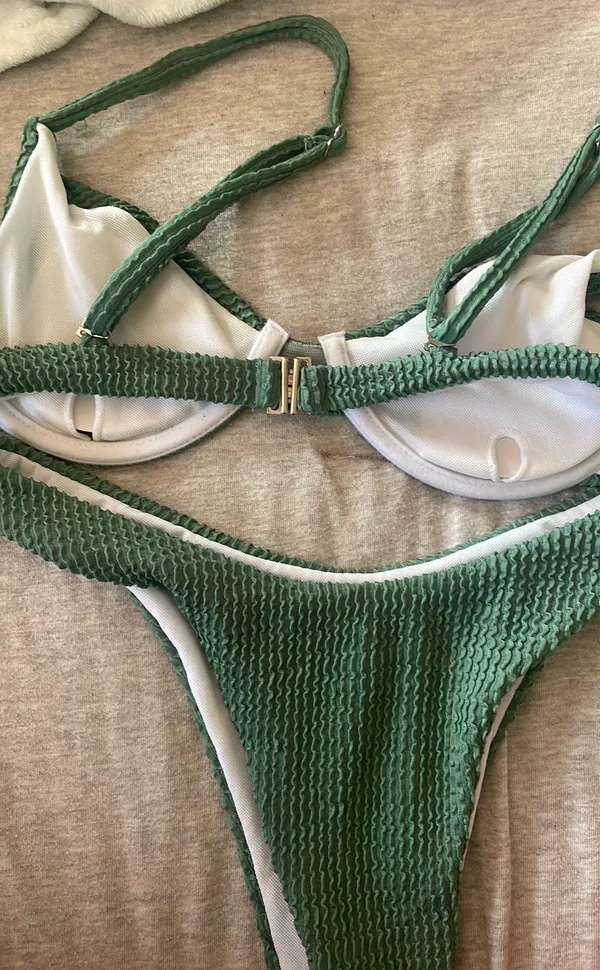 SheIn green bikini - Image 4