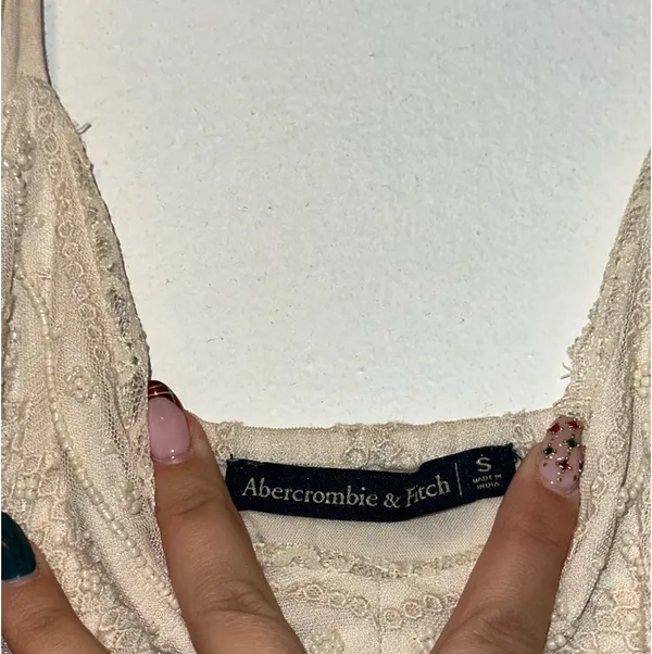 Lace dress - Image 3
