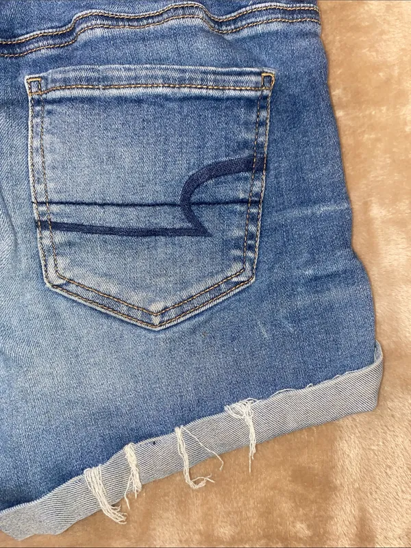 American Eagle Outfitters Medium Blue Denim Cuffed Shorts - Image 4
