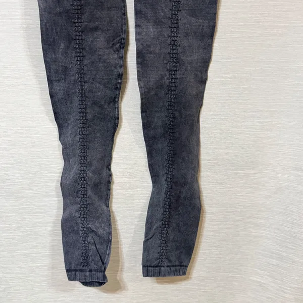 Free People Movement Good Karma Seamless Leggings Black Acid Wash XS/S - Image 7