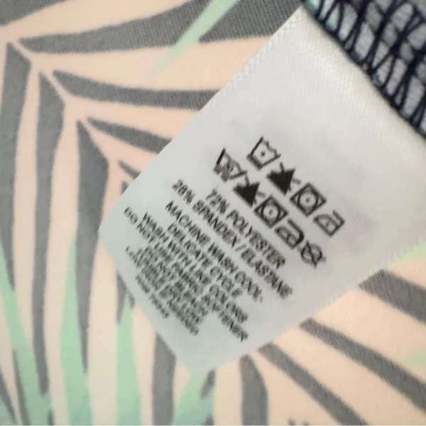 Tommy‎ Bahama Medium Golf & Tennis Tropical Full Zip Jacket Vaporwave Miami Vice - Image 7