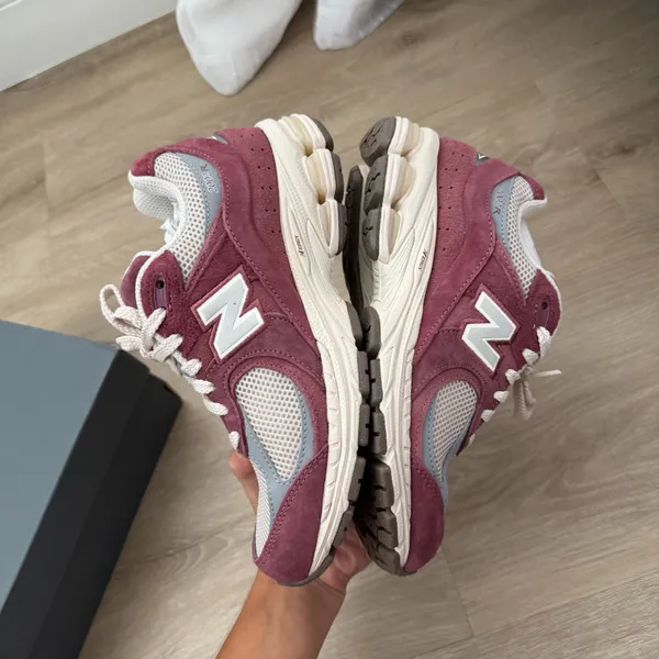 New Balance Women's 2002R Sneaker In Burgundy Size 6.5 - Image 3