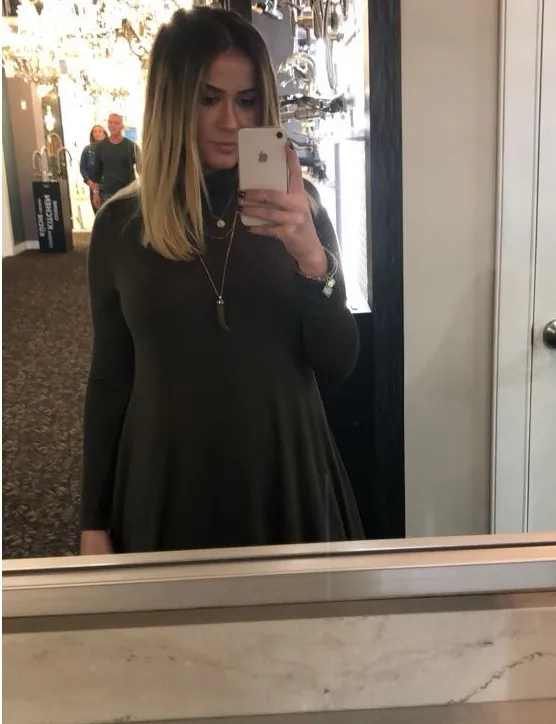 Green Lulus Dress - Image 3