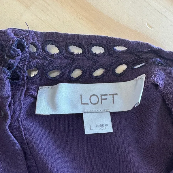 LOFT Purple Sleeveless Eyelet Embroidered Ruffle Blouse Plum Large Whimsical - Image 6