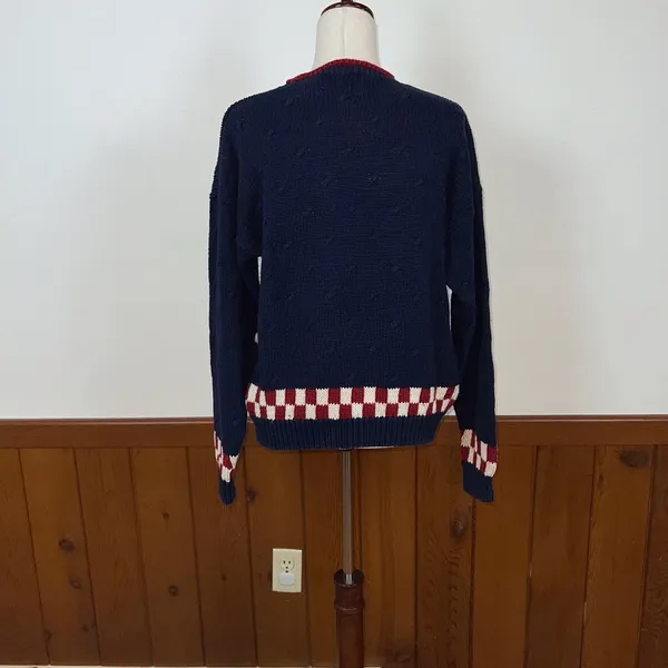Adorable Vintage 1980s/90s Countryside Classics Hand Embroidered Sweater! - Image 2