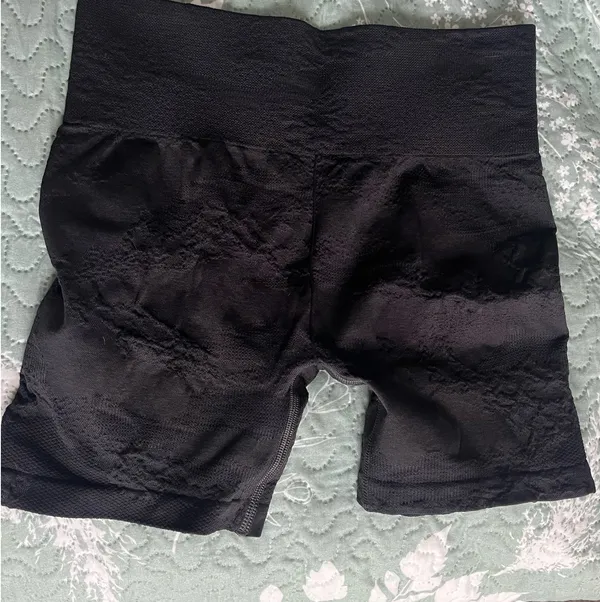 Gymshark Shorts - Image 2