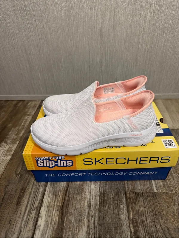 Skechers Women's Slip-On Go Walk Sneakers in White and Light Pink Size 7.5 - Image 8