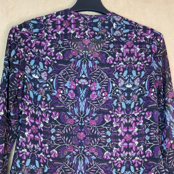 Converse One Star Womens Purple Blue Floral Pintuck‎ Blouse Sz M Long Sleeve EUC - Image 4