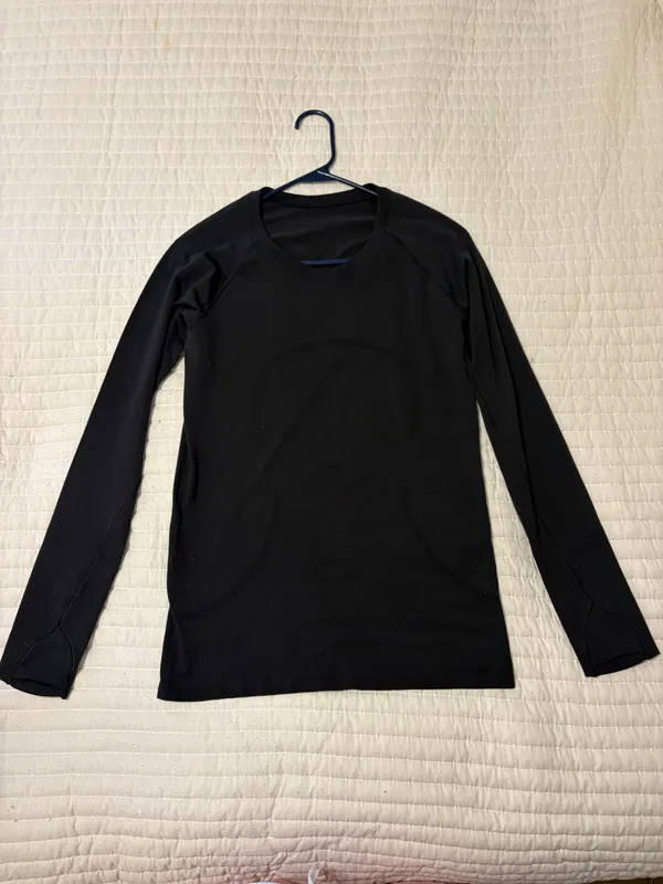 Lululemon Swiftly Tech Long Sleeve - Image 2