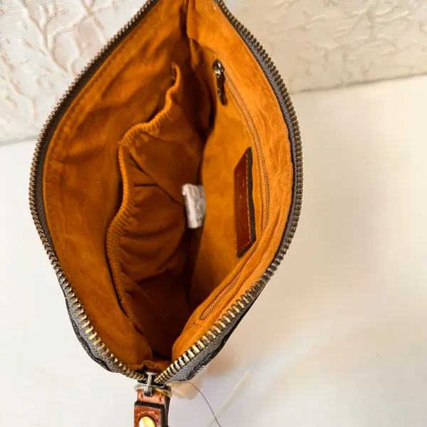 Patricia Nash Purse Cassini Leather Wristlet Wallet Floral Print Leather Bag - Image 5