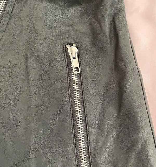 LF Seek The Label black vegan leather Moto biker asymmetrical zip mini skirt S - Image 5