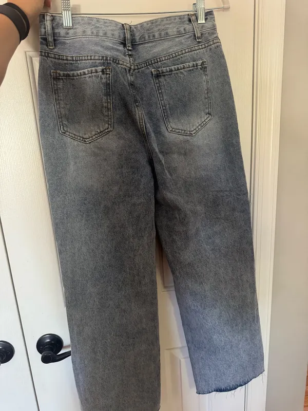 SheIn Straight leg distressed jeans - Image 2