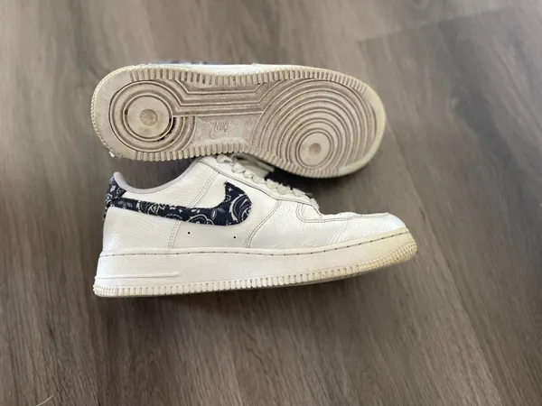 Nike Air Force 1 Essential Paisley Women’s Sneakers - Image 8