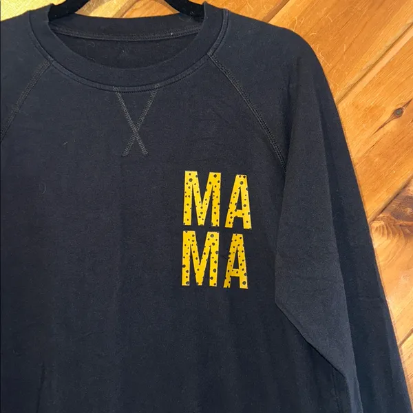 Small shop “Mama” cheetah letters black crewneck sweatshirt - Image 2