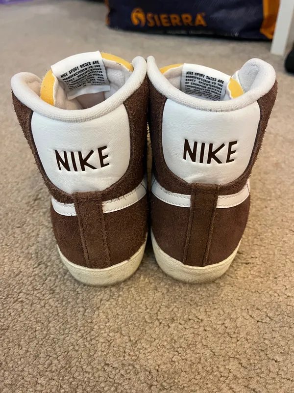 Nike High-Top Blazer Sneakers Suede - Image 3