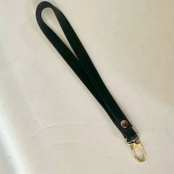 La Je expandable clutch purse - Image 7