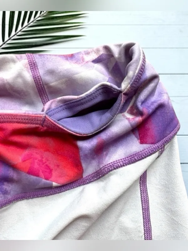 ZELLA Purple Geometric Print Active Shorts - Size Medium - Image 4
