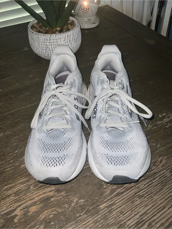 Brooks Adrenaline GTS 2025 Grey/Blackened Pearl/Coral 8.5 - Image 3