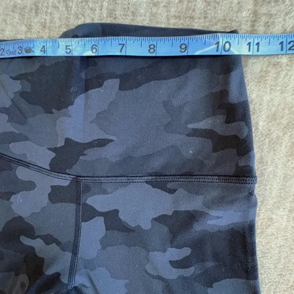 Lululemon Align Legging Women 4 Heritage 365 Camo High Rise 21 Crop‎ - Image 4