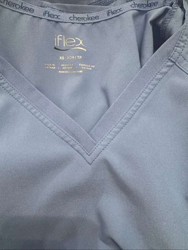 Cherokee iFlex V-Neck Medical Scrub Top in Light Blue - Image 12
