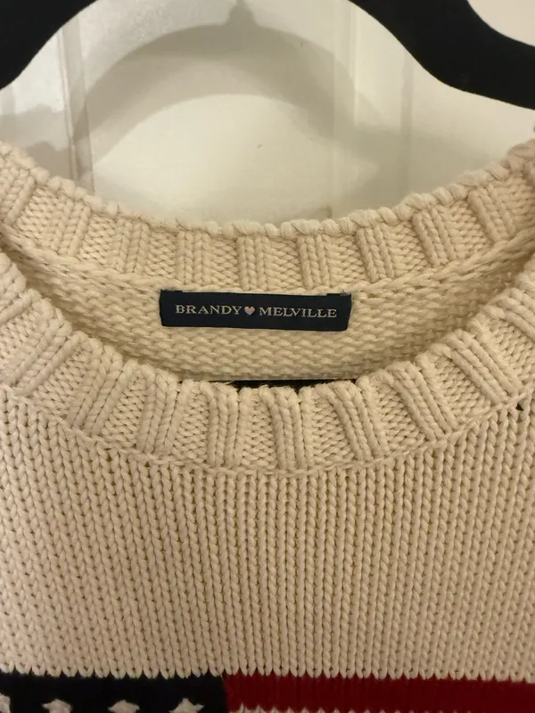 Brandy Melville American Flag Sweater - Image 3