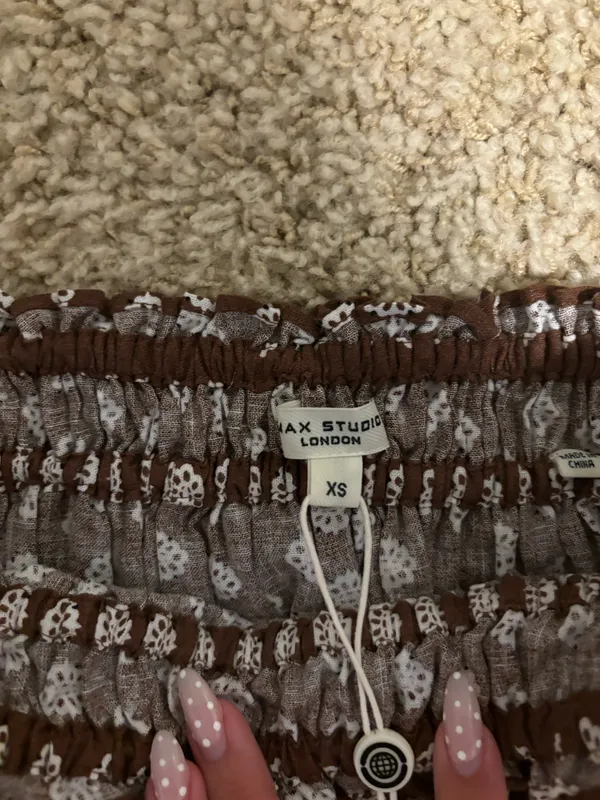 Nordstrom Maxi skirt - Image 4