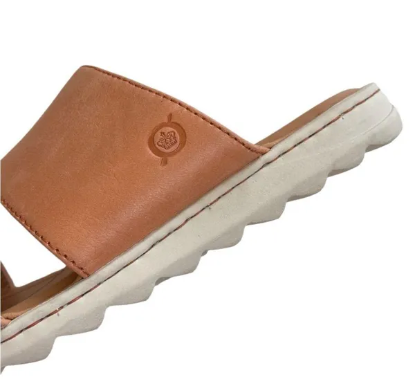 EUC Born Leather Two Strap Sandals Size 7 - Image 5