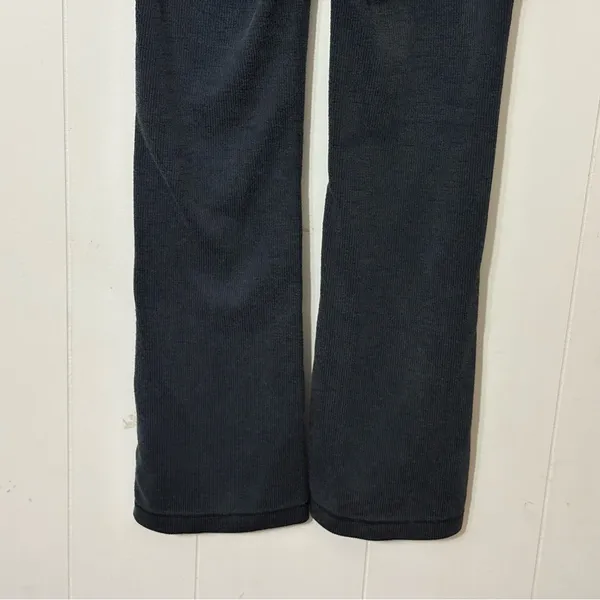 Lululemon Ribbed Softstreme Flare Pants Black Size 4 Lounge Yoga Athleisure - Image 9