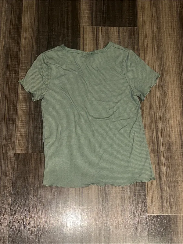 Olive Green/Sage Ribbed Short-Sleeve Top - Image 3
