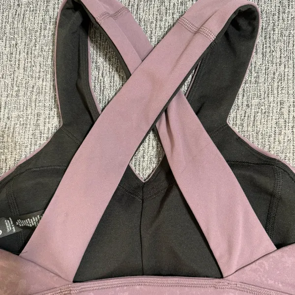 Lululemon Lab Embossed Nulu Cross-Back Yoga Bra - Image 8