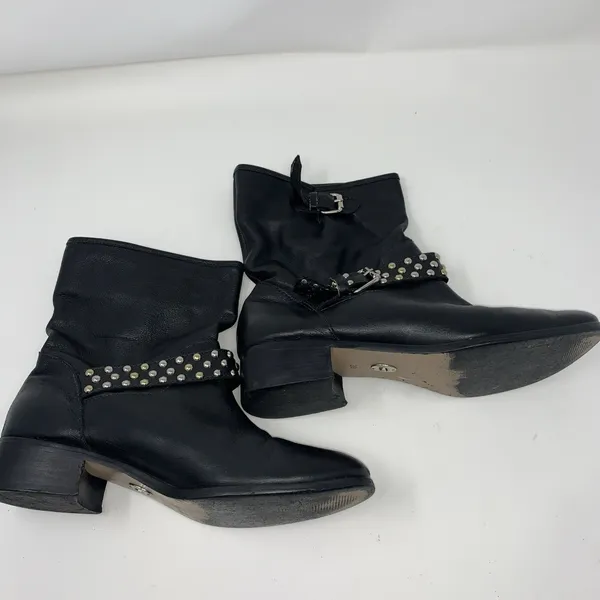 Carmim Women's Biker Moto Boots Black Leather Studded Buckle Strap Ankle Boots - Image 6