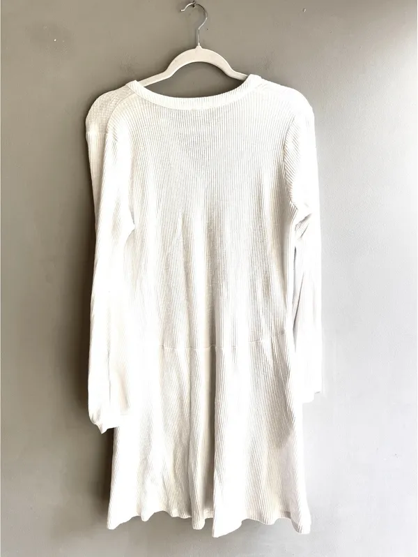 Flawless White Summer Dress Pockets Flowy M - Image 4