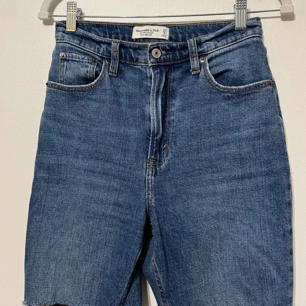 Abercrombie & Fitch The Ankle Straight Ultra High Rise Jeans Size 27 / 4 - Image 3