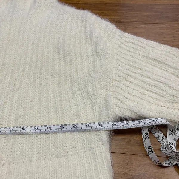 Express Fuzzy Knit Mock Neck Cropped Sweater Womens XS IvoryPullover Cozy Winter - Image 6