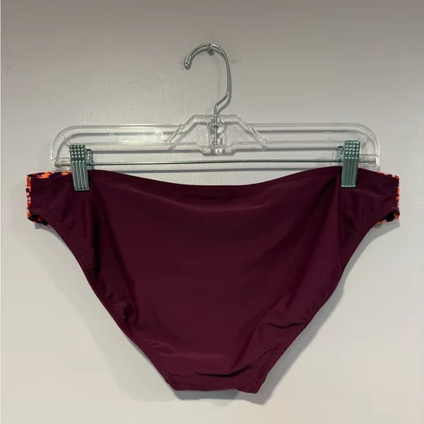 Maroon old navy‎ swim bottoms - Image 3