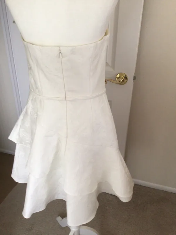 Monique Lhuillier Strapless Tiered Jacquard Mini Dresd-Size 10 - Image 10