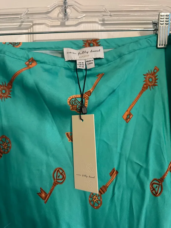 Revolve NWT Never Fully Dressed Dorris Key Print Maxi Skirt - Image 6