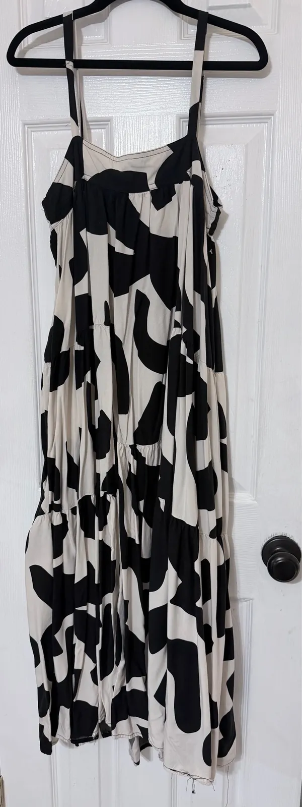 Abstract Pattern Tiered Midi Dress - Image 3