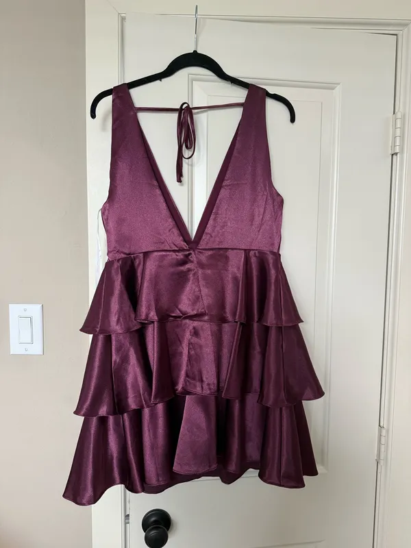 Lulus Satin Dress - Image 5