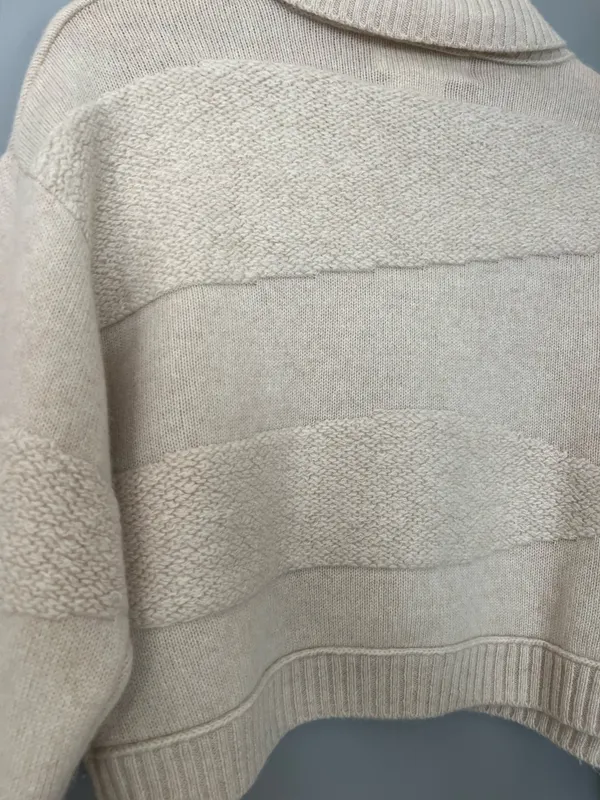 Colorush Plushy roll neck cashmere sweater - Image 8