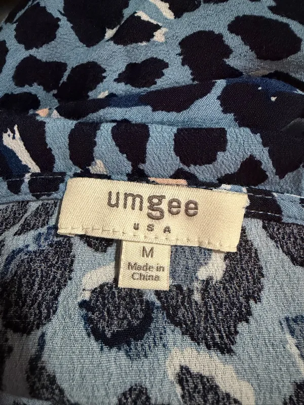 Umgee Blue Leopard Print Women’s Tunic Top - Lightweight Relaxed Fit Pockets - Image 6