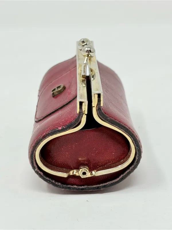 Etienne Aigner Burgundy Leather Kisslock Clutch Coin Purse Lipstick Bag Italy - Image 3