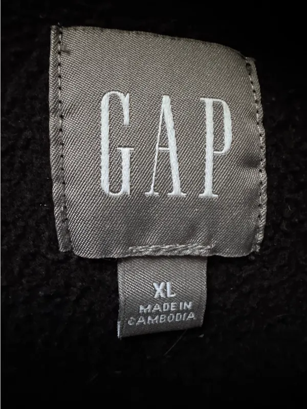 Gap Sweatshirt Hoodie - Image 2