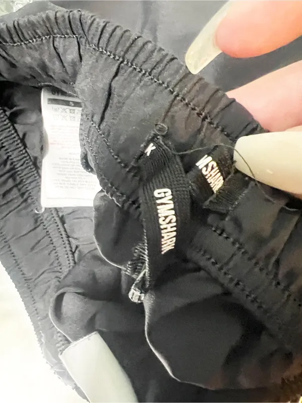 Gymshark women’s black pull on unlined active running shorts - Image 9